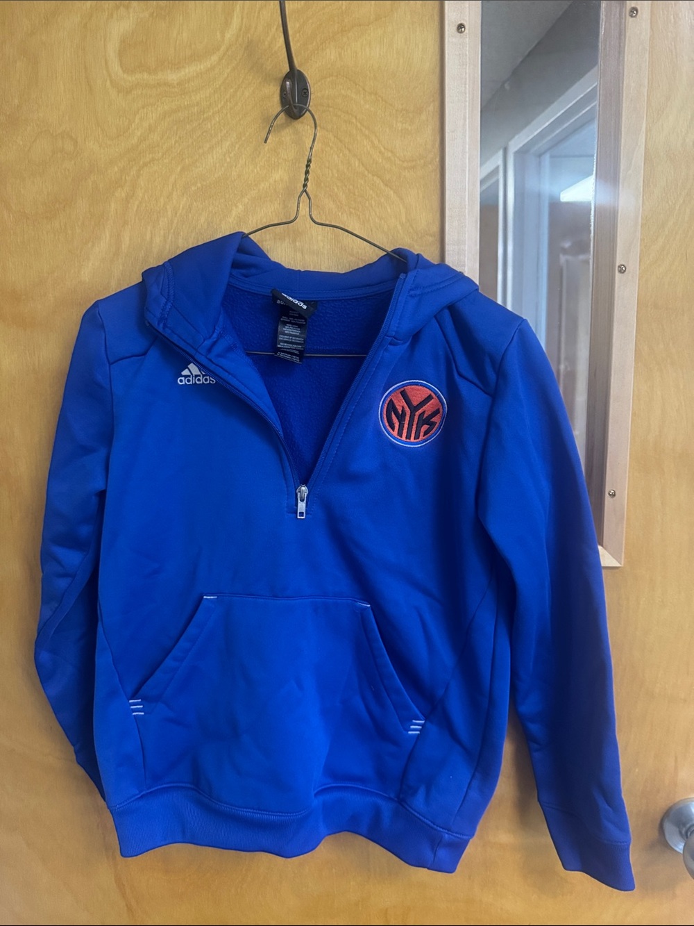 adidas Kids Royal Blue NY Knicks Half-Zip Hoodie - Boys M 10/12 - Picture 1 of 6